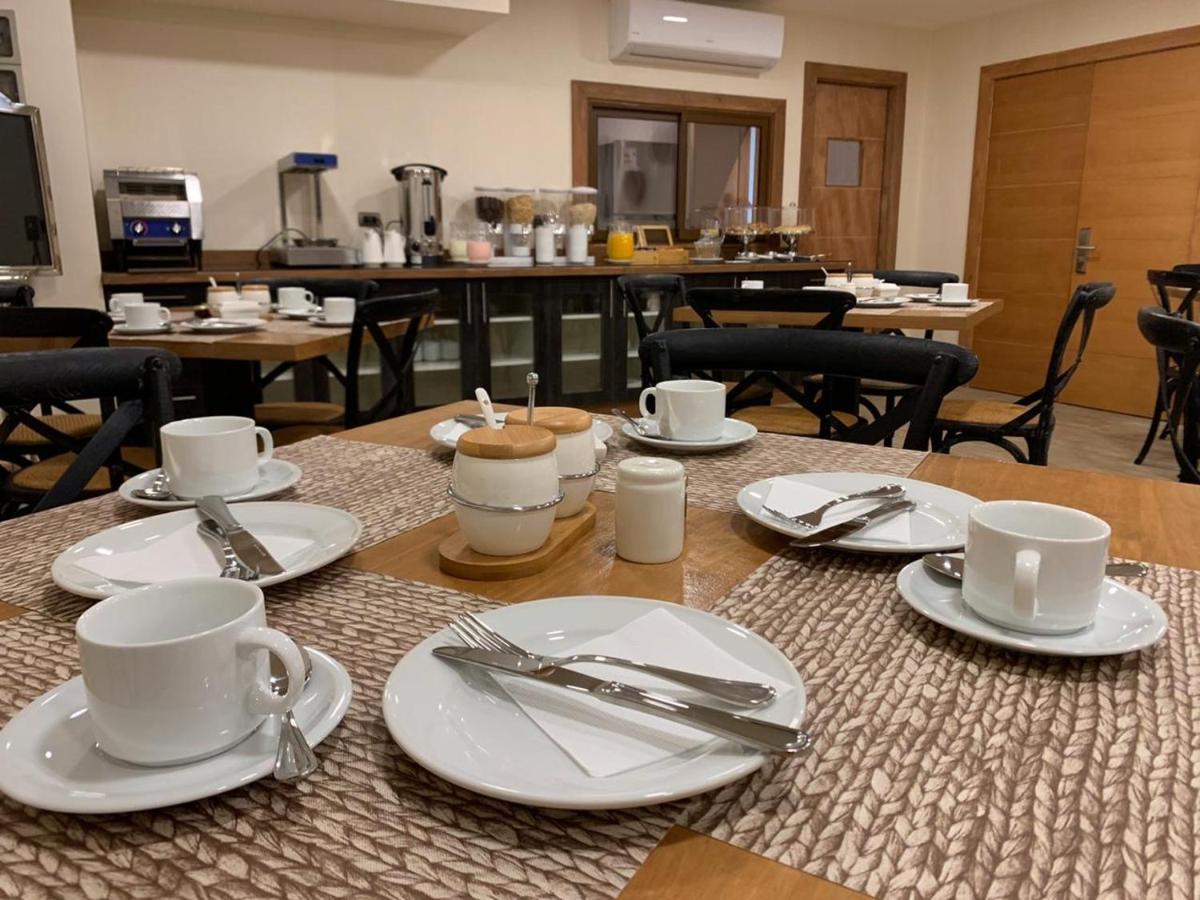 Entre Cumbres Apart Hotel Coyhaique Εξωτερικό φωτογραφία